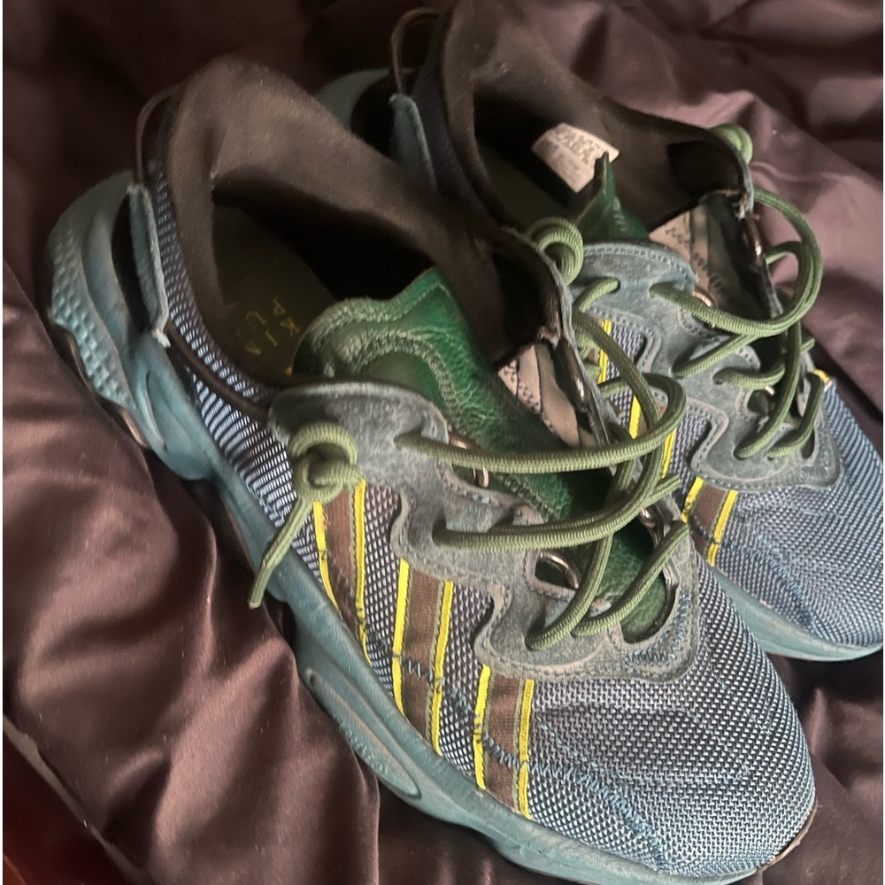 Pusha T Ozweego Adidas Size 8 Women; size 10 Colors; Tecmin/Mintec
